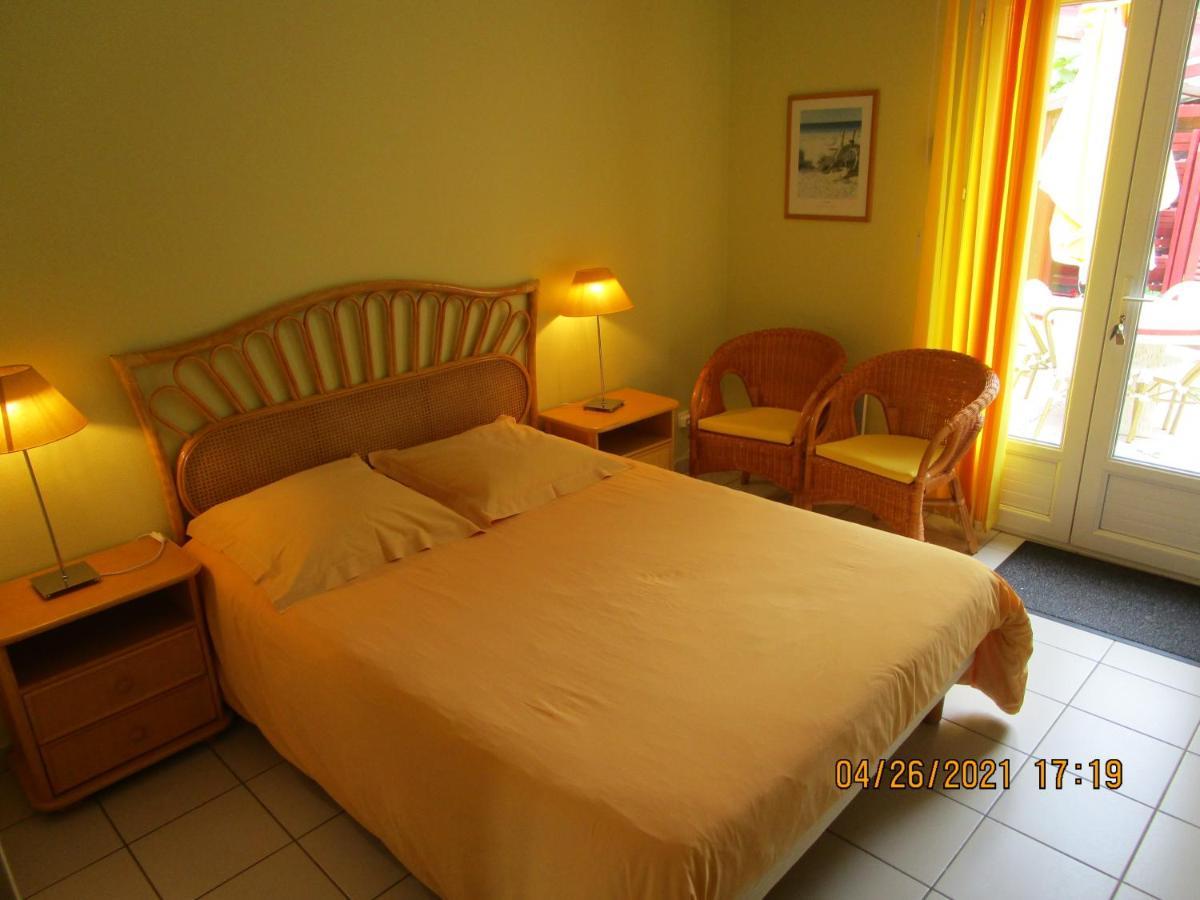 Locatlantique Bed and Breakfast Aytré Exteriör bild