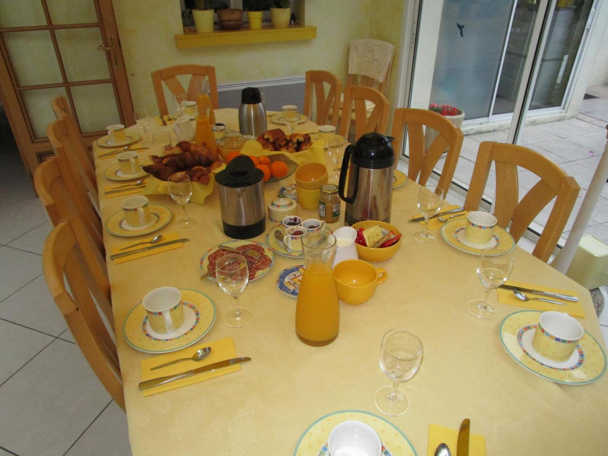 Locatlantique Bed and Breakfast Aytré Exteriör bild